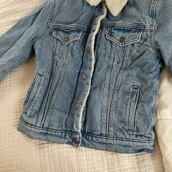 Levi's Sherpa lined denim trucker jacket #denimjacket #truckerjacket #90s XS - Picture 2 of 7